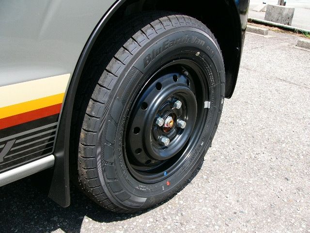 EVERY van 4WD