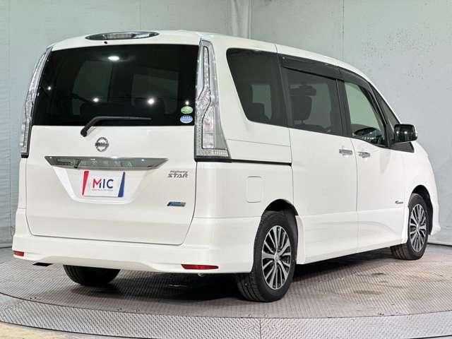 SERENA  S-HYBRID 4WD