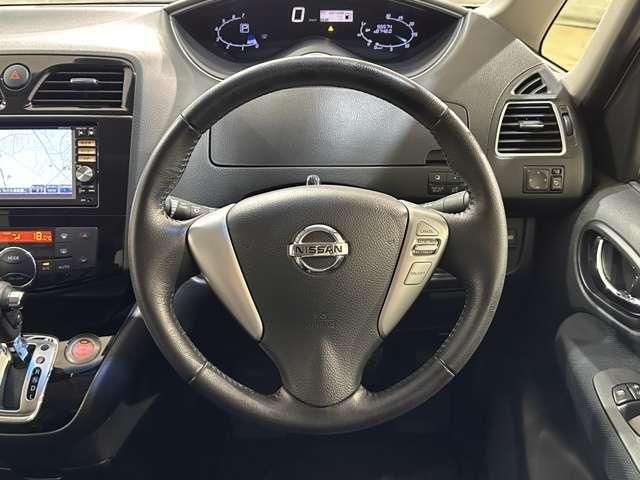 SERENA  S-HYBRID 4WD