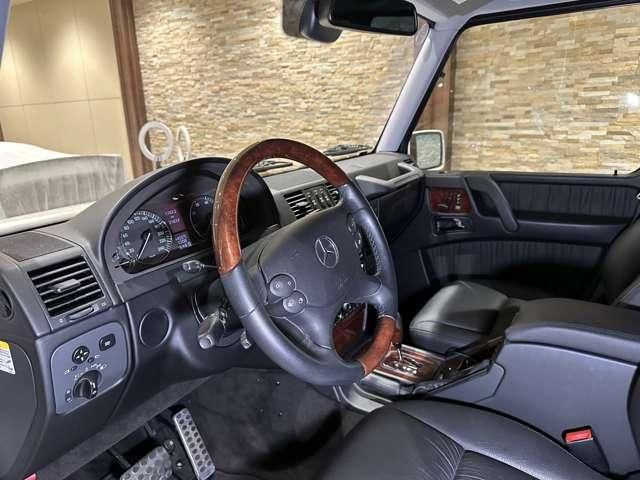 MERCEDES BENZ G class