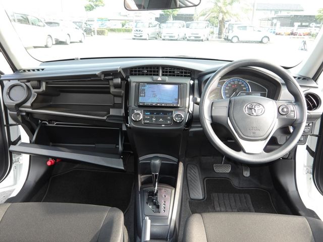COROLLA AXIO HYBRID