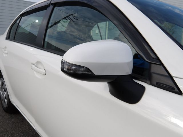 COROLLA AXIO HYBRID