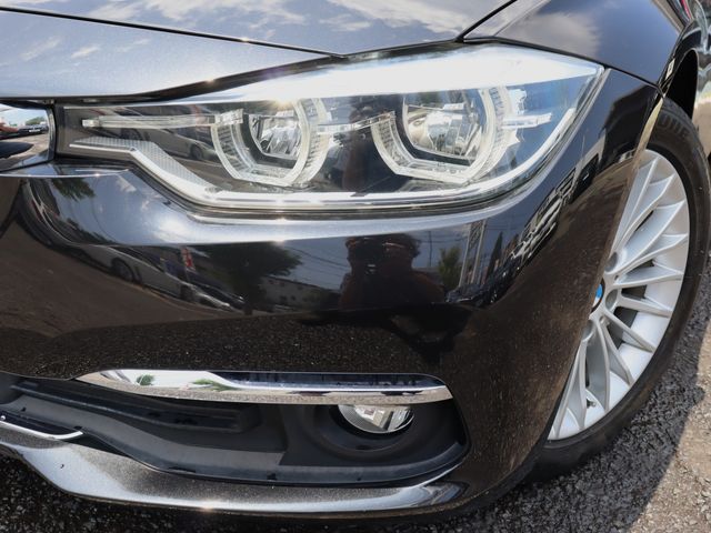 BMW 3series sedan