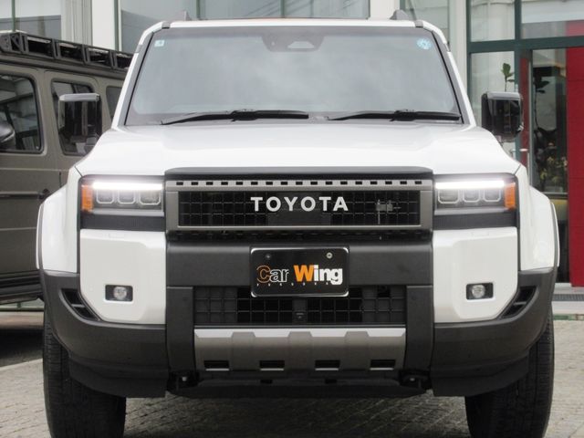 LANDCRUISER 250
