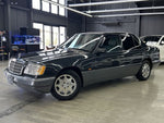MERCEDES BENZ E class sedan