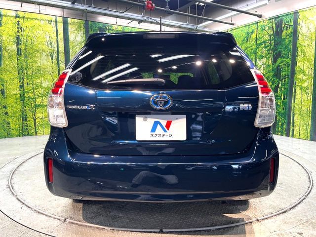 PRIUS Alpha