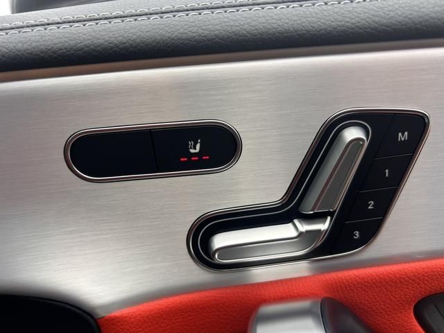 MERCEDES BENZ CLA class