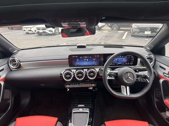 MERCEDES BENZ CLA class