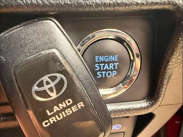 LANDCRUISER PRADO