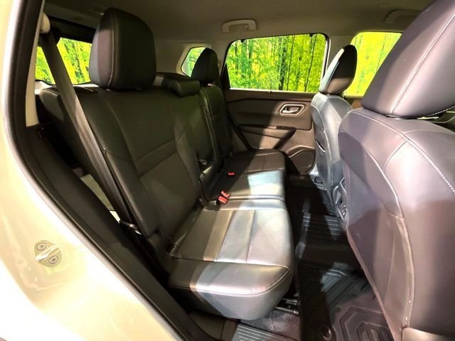 X-TRAIL HYBRID 4WD