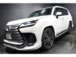 LEXUS LX600