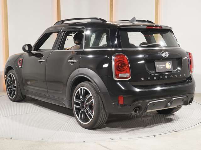 BMW MINI CROSSOVER