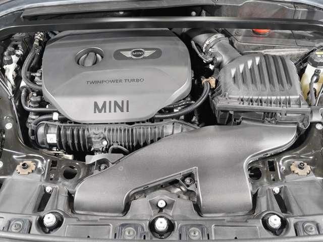 BMW MINI CROSSOVER