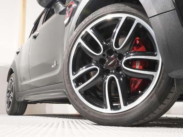BMW MINI CROSSOVER