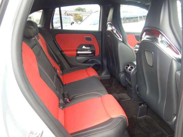 MERCEDES AMG GLA class