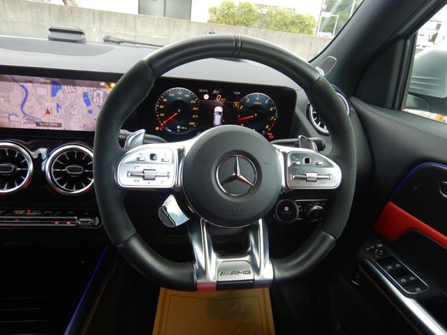 MERCEDES AMG GLA class