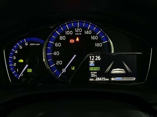 COROLLA AXIO HYBRID