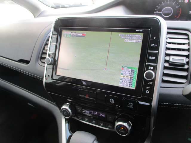 SERENA  S-HYBRID 4WD