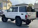 LANDCRUISER van