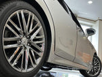 CROWN sedan hybrid
