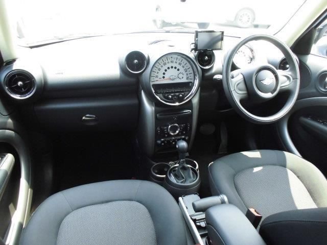 BMW MINI COOPER CROSSOVER