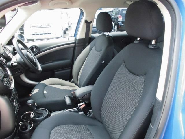 BMW MINI COOPER CROSSOVER