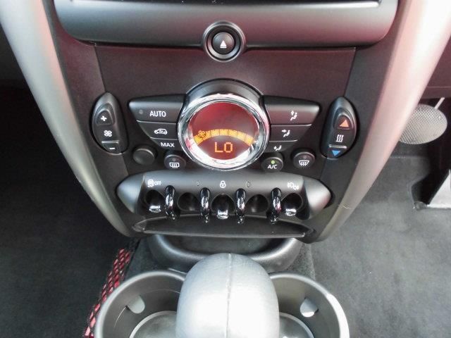 BMW MINI COOPER CROSSOVER