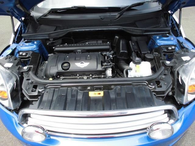 BMW MINI COOPER CROSSOVER