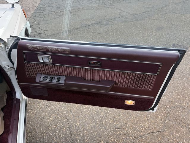 CROWN 2Dr Hard Top