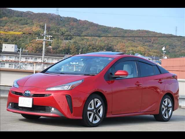 PRIUS 4WD