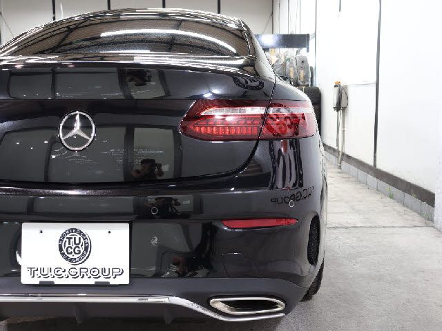 MERCEDES BENZ E class coupe