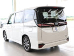 VOXY HYBRID