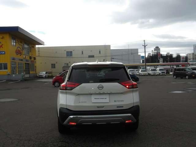 X-TRAIL HYBRID 4WD