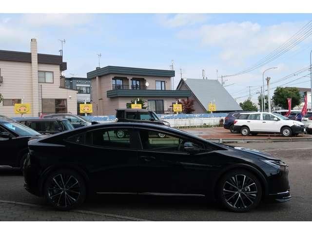 PRIUS 4WD