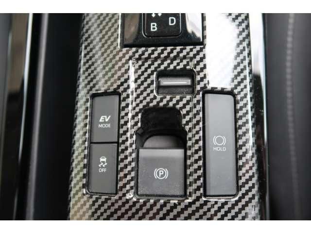 PRIUS 4WD