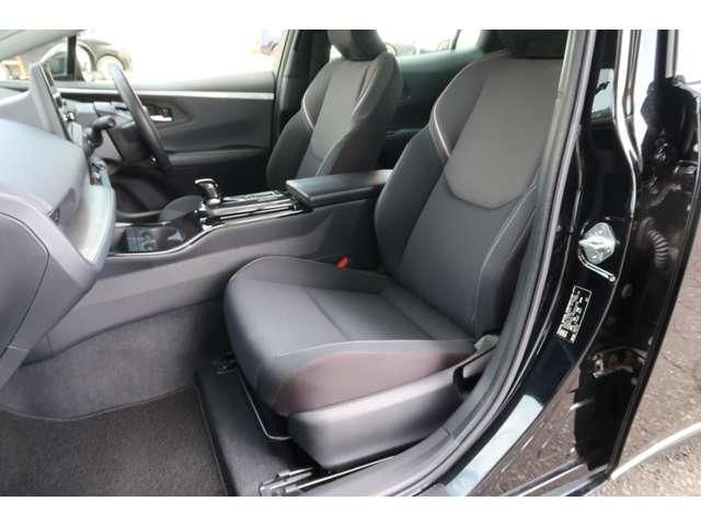 PRIUS 4WD