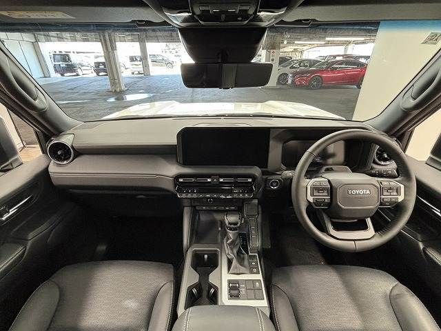 LANDCRUISER 250