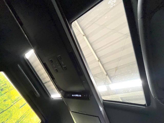 ALPHARD hybrid