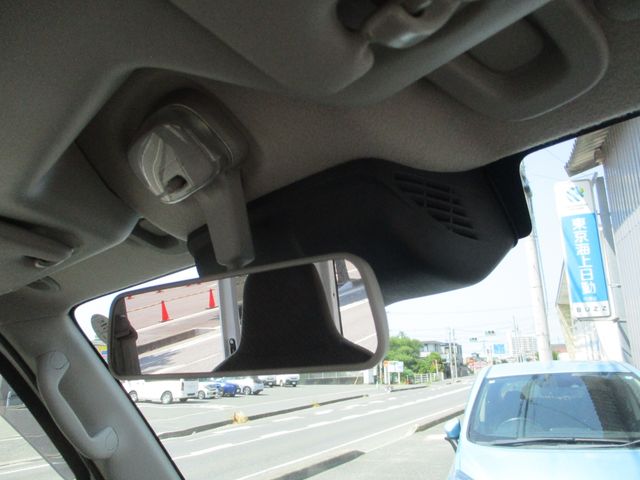 MINICAB van