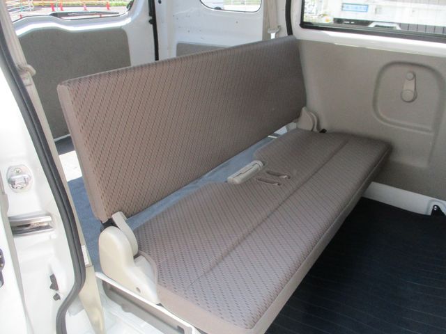 MINICAB van