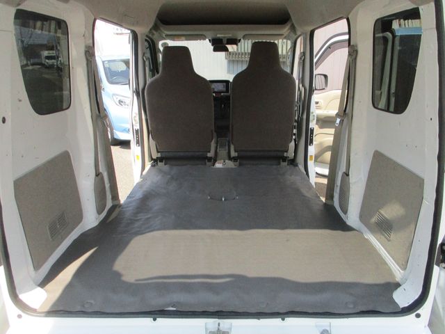 MINICAB van