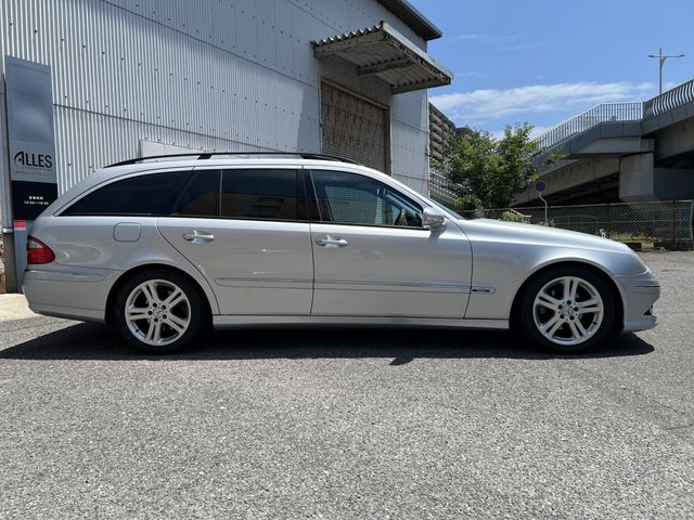 MERCEDES BENZ E class stationwagon