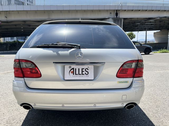MERCEDES BENZ E class stationwagon