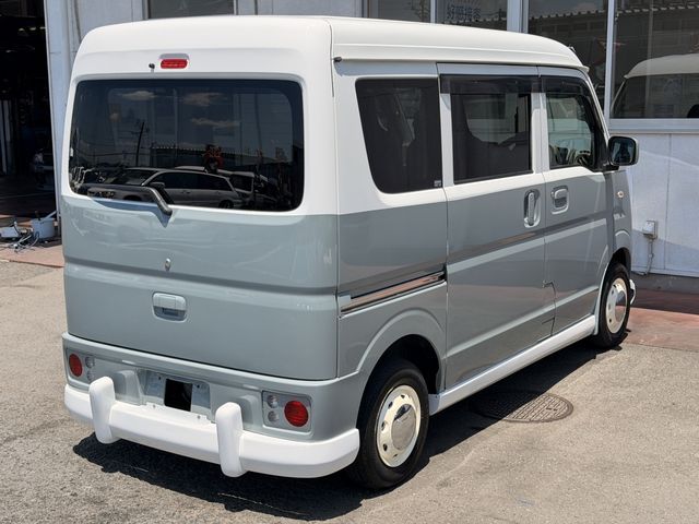 NV100 CLIPPER