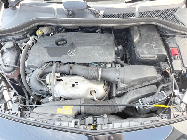 MERCEDES BENZ B class