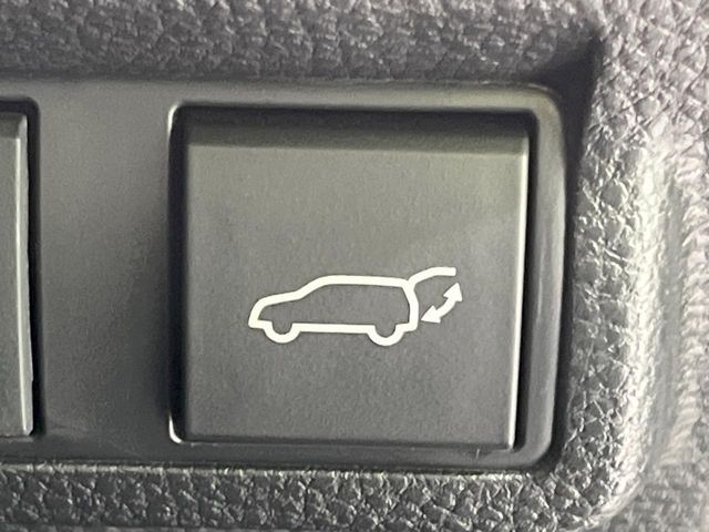 COROLLA CROSS