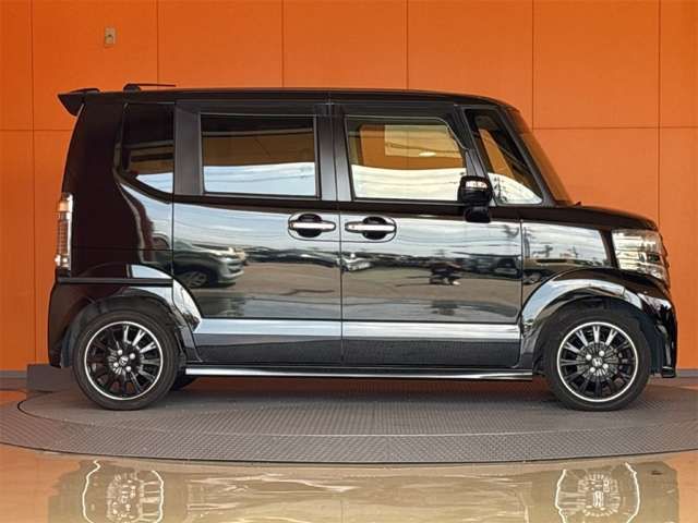 N BOX CUSTOM