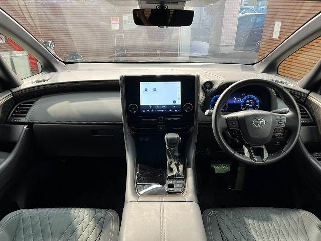 ALPHARD hybrid