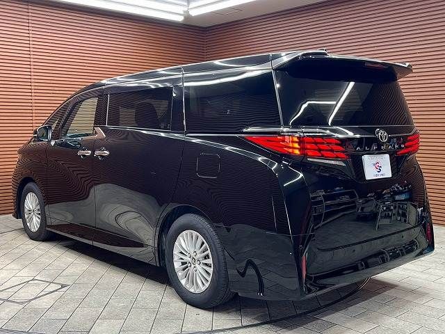 ALPHARD hybrid