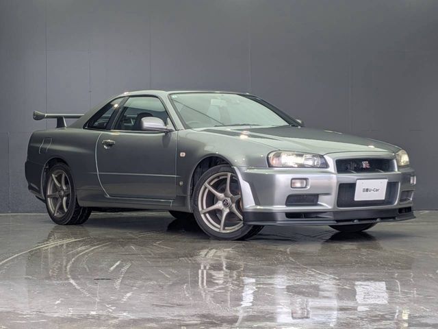 SKYLINE GT-R